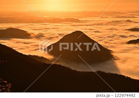 大江山の雲海 大江山の雲海 122974492