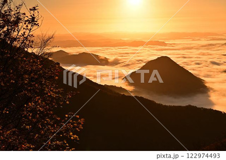 大江山の雲海 122974493