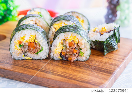 プルコギの海苔巻き 122975944