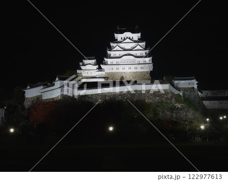2024年冬の国宝姫路城の夜景 122977613