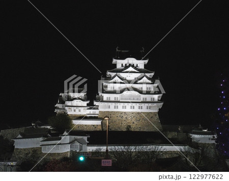 2024年冬の国宝姫路城の夜景 122977622