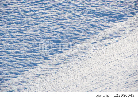 朝日に輝く雪原 朝日に輝く雪原 122986045
