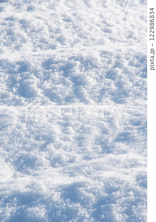 美しい雪面模様【積雪風景イメージ】 122986834