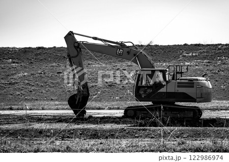 工事現場 重機ユンボ 工事現場 重機ユンボ 122986974