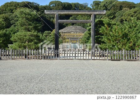 明治天皇伏見桃山陵(京都市伏見区) 122990867