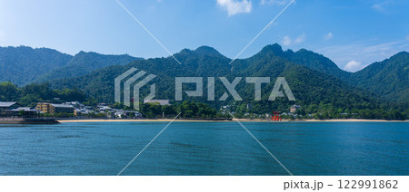 広島・厳島神社　全景 122991862