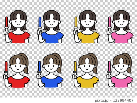 女の子　ペンライト　推し活　コンサート 122994407