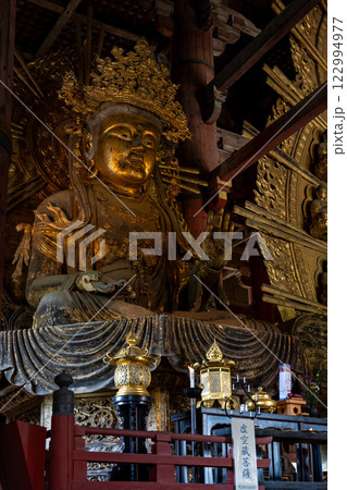 奈良・東大寺の虚空蔵菩薩の像 奈良・東大寺の虚空蔵菩薩の像 122994977