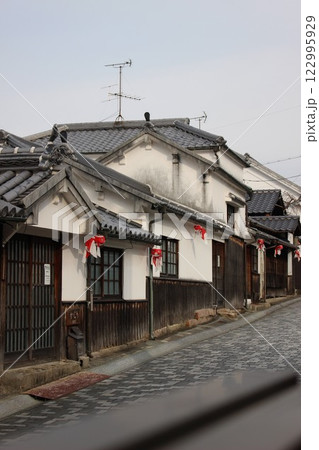 『金魚ちょうちん』柳井市白壁の町並み  山口県観光 122995929