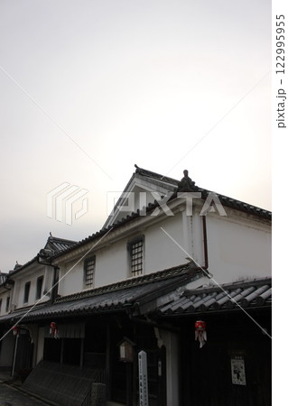 『金魚ちょうちん』柳井市白壁の町並み  山口県観光 122995955