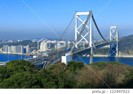 快晴の関門橋(関門海峡) 快晴の関門橋(関門海峡) 122997022