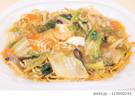 美味しいコンビニ食品のあんかけ焼きそば 123000242