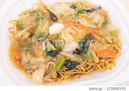 美味しいコンビニ食品のあんかけ焼きそば 123000245