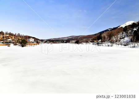 白樺湖／池の平ホテル～蓼科山方面を望む(長野県立科町)【2025.2】 123001838