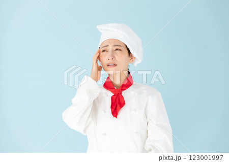 女性 シェフ コックコート 頭痛 女性 シェフ コックコート 頭痛 123001997
