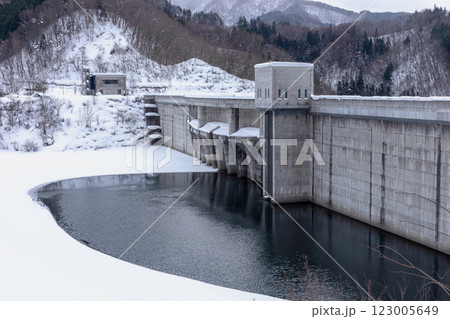 250214 丹生川ダムz129 123005649