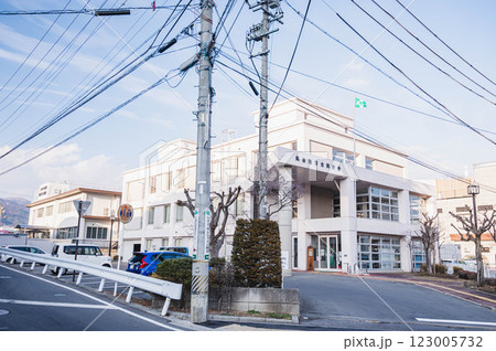 岡谷地方合同庁舎 岡谷地方合同庁舎 123005732