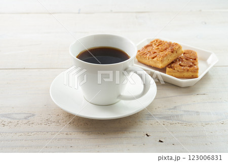 フロランタン 洋菓子イメージ フロランタン 洋菓子イメージ 123006831