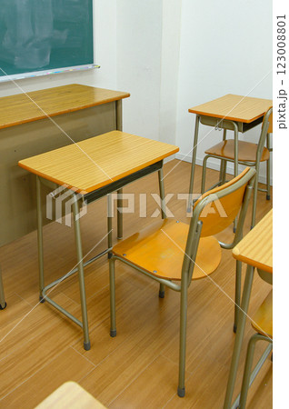 学校　教室　素材イメージ 123008801