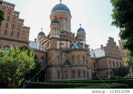 Yuriy Fedkovych University in Chernivtsi, Ukraine Yuriy Fedkovych University in Chernivtsi, Ukraine 123013299