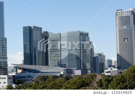 東京都竹芝周辺の高層ビル群の風景 東京都竹芝周辺の高層ビル群の風景 123014929