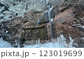 凍る滝 123019699