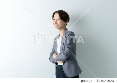ビジネス 女性 ビジネス 女性 123021628