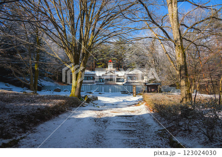 鐘の鳴る丘集会所【安曇野市】 123024030