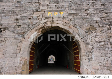 中国 南京市、南京城の城門、中華門 中国 南京市、南京城の城門、中華門 123030703