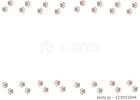 薄い茶色の可愛い肉球のフレーム 123031944