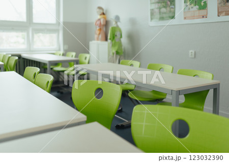 Biology science lab in school. Empty classroom with equipment. 123032390