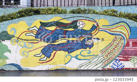 Hanoi, VIETNAM - JANUARY 12, 2015 - Ceramic mosaic mural in Hanoi 123033945