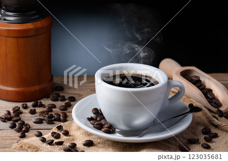 ホットコーヒー  123035681
