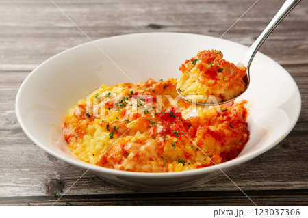チーズトマトリゾット 123037306
