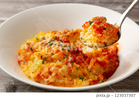 チーズトマトリゾット 123037307