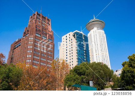 中国 上海市、人民広場周辺の高層ビル群 中国 上海市、人民広場周辺の高層ビル群 123038856