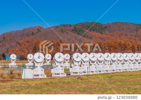 【長野県】野辺山宇宙電波観測所　電波望遠鏡 123038980