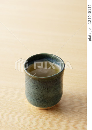 緑茶 123040136