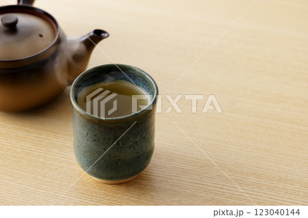 緑茶 123040144