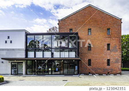 山口　一の坂川周辺　クリエイティブ・スペース赤れんが　山口県山口市 123042351