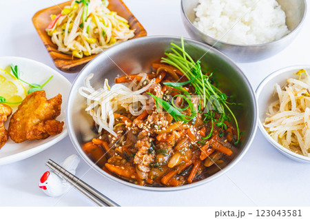 韓国料理 プルコギ 韓国料理 プルコギ 123043581