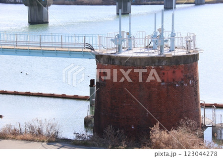 柴島浄水場取水塔 123044278