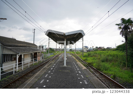 地方の無人駅 地方の無人駅 123044338