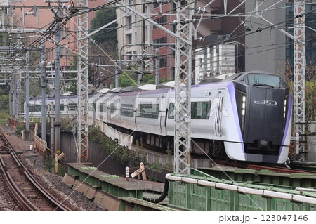 中央線特急あずさ／かいじ号：E353系電車（新宿⇔甲府-松本） 123047146