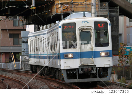 ［TS］東武亀戸線8000系電車（ワンマン運転：曳舟⇔亀戸） 123047396