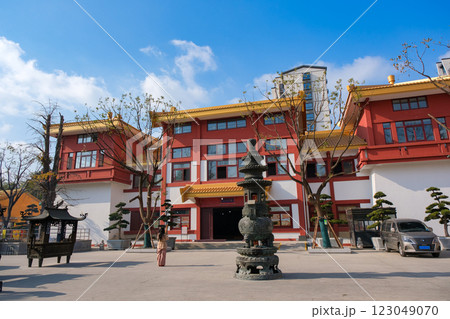中国 上海市、七宝古鎮のお寺、七宝教寺 顕通宝殿 中国 上海市、七宝古鎮のお寺、七宝教寺 顕通宝殿 123049070