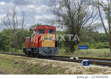 Narrow gauge railway from Balatonfenyves to Csisztafurdo near Balaton, Somogy region, Hungary 123049268