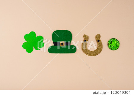 St. Patricks Day background with shamrock St. Patricks Day background with shamrock 123049304