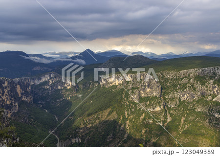 Mountain landscape width Canyon of Verdon River (Verdon Gorge) in Provence, France 123049389