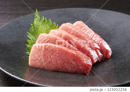 本マグロ中とろ刺身 本マグロ中とろ刺身 123052256